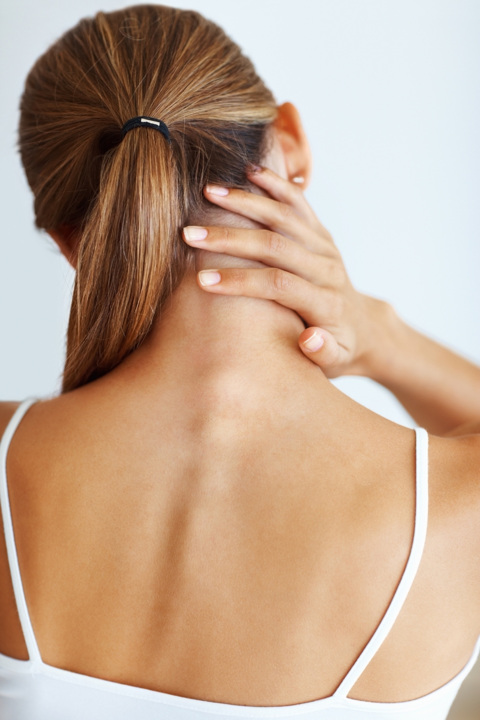 clincia-del-dolor-tractaments-no-intrusius persona amb dolor de cervicals